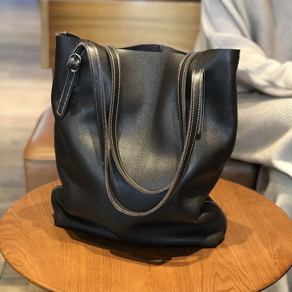 Ladies new ladies bag high - class large - capacity handbag